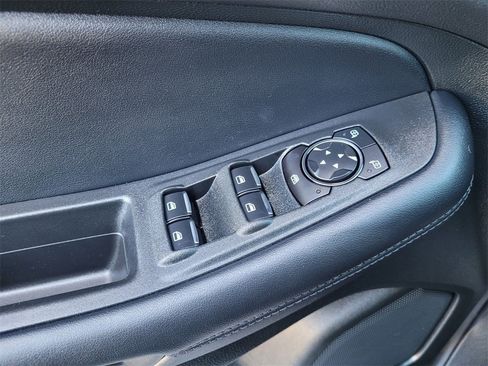 Used 2023 Ford Edge SEL w/ Convenience Package image 22