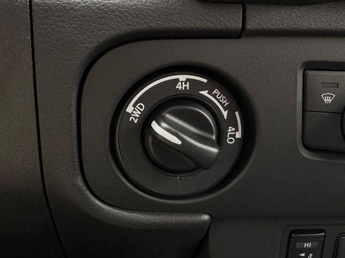 New 2026 Nissan Frontier SV w/ SV Convenience Package image 16