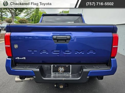 Used 2025 Toyota Tacoma SR5 AWD/4WD image 6