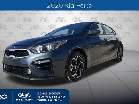 Used 2020 Kia Forte LXS image 1