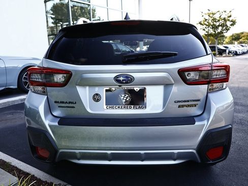 Used 2021 Subaru Crosstrek 2.5i Sport w/ Moonroof Package AWD/4WD image 9