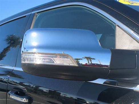 Used 2022 RAM 1500 Laramie image 11