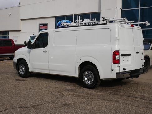 Used 2019 Nissan NV 3500 SL w/ Navigation Package image 27