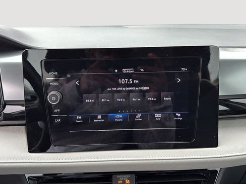 Certified 2025 Volkswagen Taos S w/ Taos MDO Package image 15