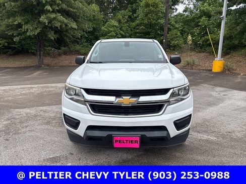 Used 2017 Chevrolet Colorado W/T w/ WT Convenience Package RWD image 2