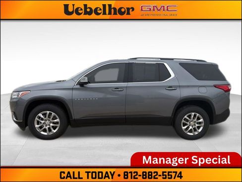 Used 2021 Chevrolet Traverse LT AWD/4WD image 18