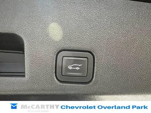 Used 2025 Chevrolet Traverse Z71 w/ Enhanced Driving Package AWD/4WD image 28