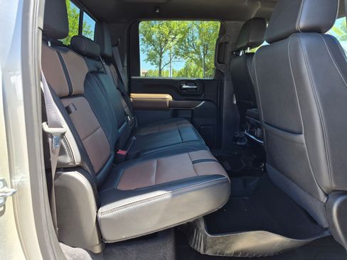 Used 2022 Chevrolet Silverado 3500 High Country w/ Safety Package II AWD/4WD image 29