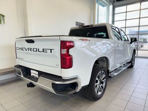 Used 2024 Chevrolet Silverado 1500 LT image 31