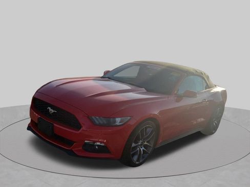 Used 2015 Ford Mustang Premium RWD image 38