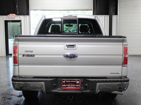 Used 2011 Ford F150 Lariat w/ Lariat Chrome Pkg RWD image 4