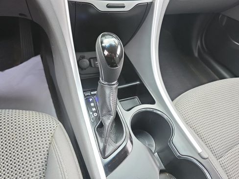 Used 2011 Hyundai Sonata GLS FWD image 18