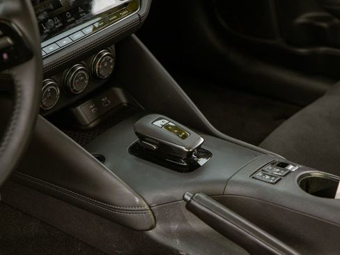 Used 2024 Nissan Z Performance w/ Heritage Edition RWD image 15