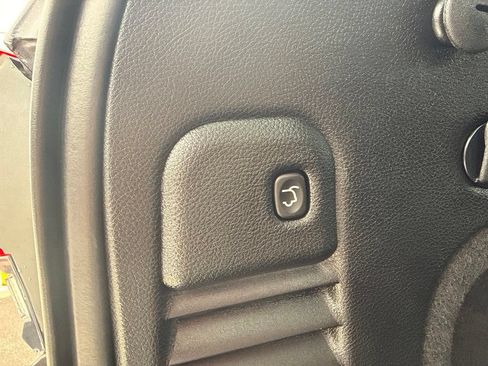 Used 2018 Jeep Grand Cherokee Limited AWD/4WD image 20