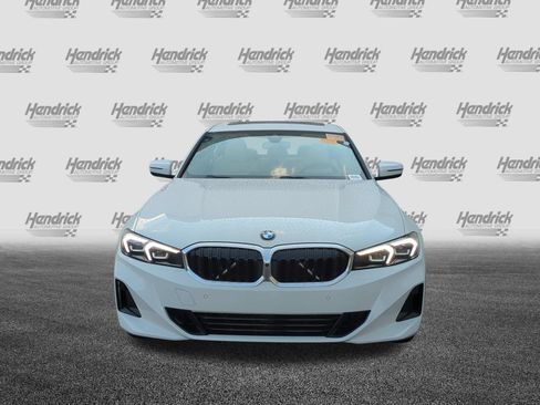 Used 2026 BMW 330i Sedan w/ Premium Package RWD image 3