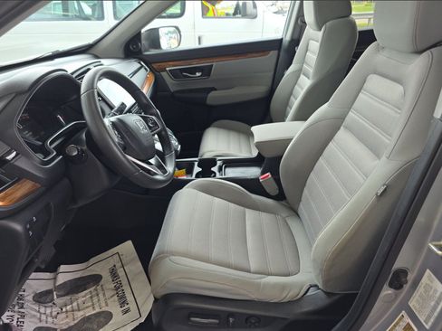 Used 2019 Honda CR-V EX image 8