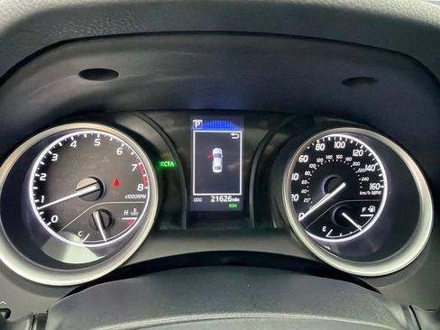Used 2024 Toyota Camry LE w/ Convenience Package FWD image 14