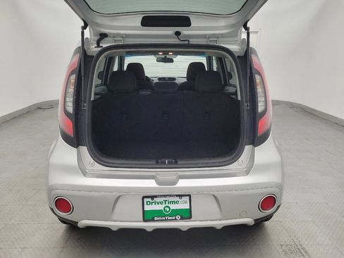 Used 2018 Kia Soul + FWD image 29