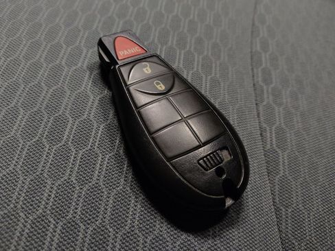 Used 2018 RAM 1500 Tradesman w/ Popular Equipment Group image 32