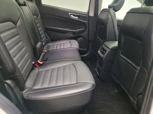Used 2018 Ford Edge SEL w/ Equipment Group 201A FWD image 19