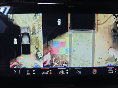 Used 2024 GMC Sierra 2500 AT4X image 24