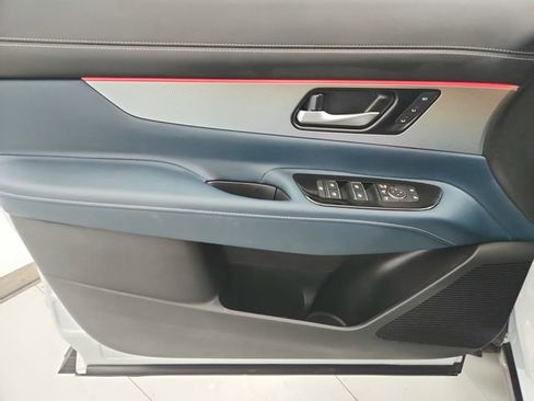 Used 2025 Nissan Murano Platinum w/ Cargo Package AWD/4WD image 35