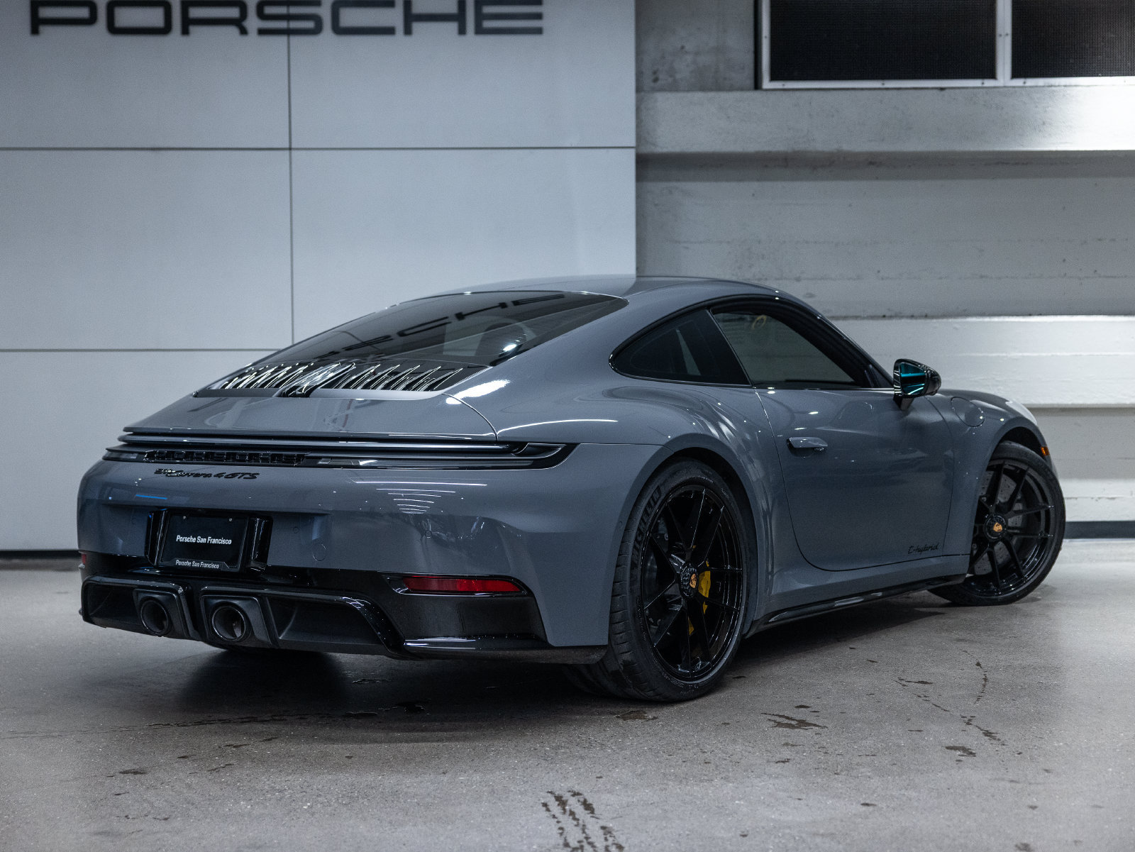 Certified 2025 Porsche 911 Carrera 4 GTS AWD/4WD image 24