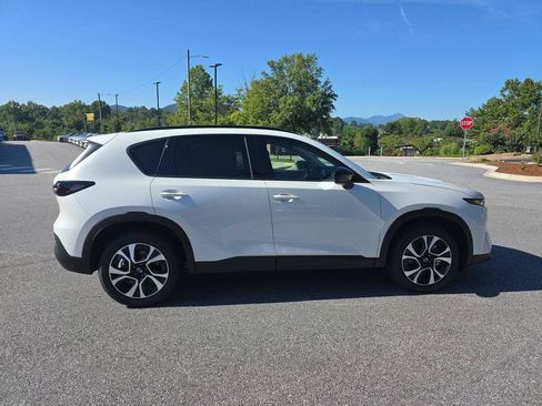 New 2026 MAZDA CX-5 Preferred AWD/4WD image 2