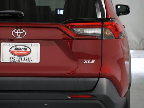 Certified 2024 Toyota RAV4 XLE w/ Convenience Package FWD image 10