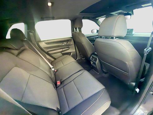 Used 2024 Honda CR-V Sport image 30