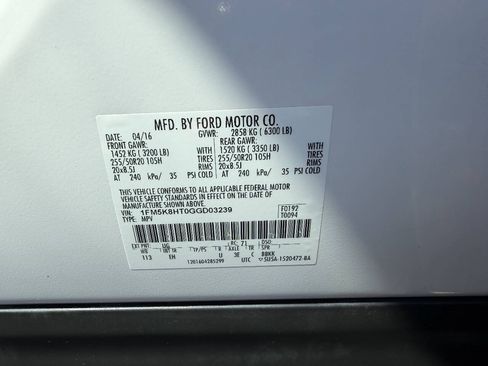 Used 2016 Ford Explorer Platinum AWD/4WD image 26