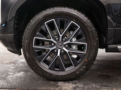 New 2026 Lexus GX 550 image 11