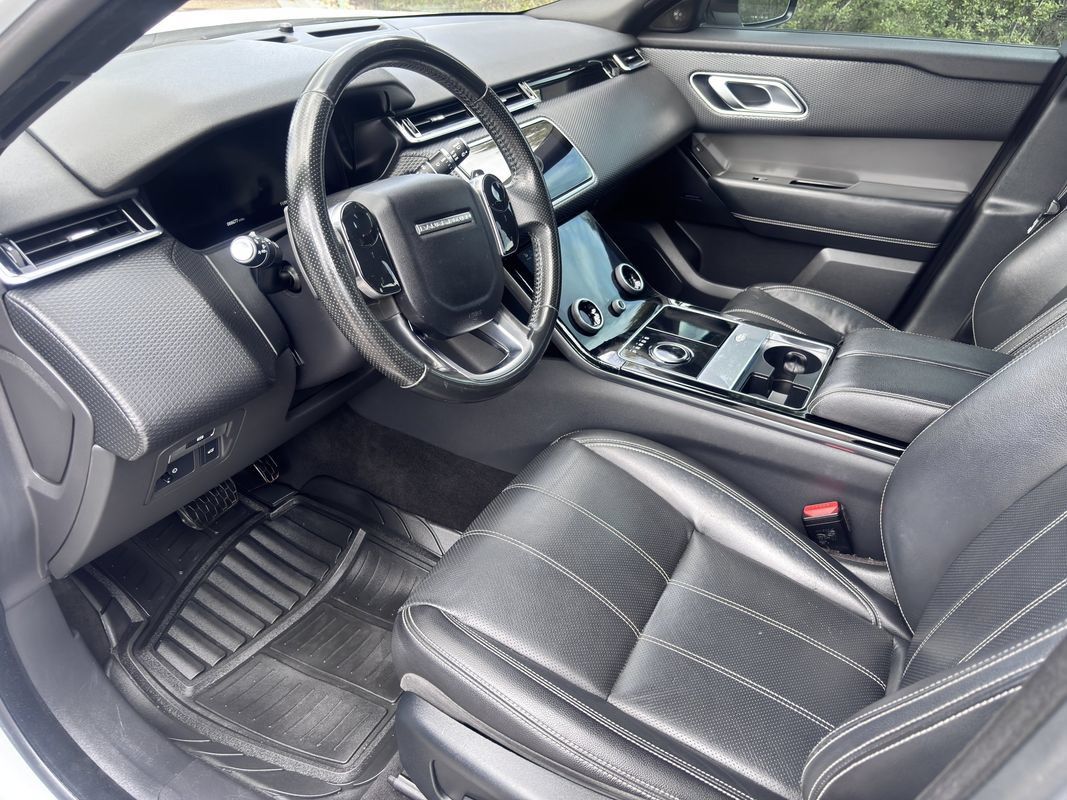 Used 2018 Land Rover Range Rover Velar S AWD/4WD image 21