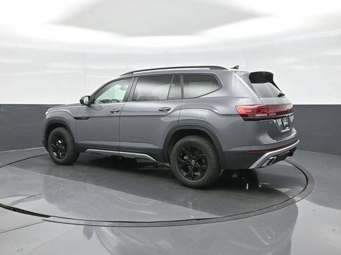 New 2026 Volkswagen Atlas Peak Edition AWD/4WD image 5