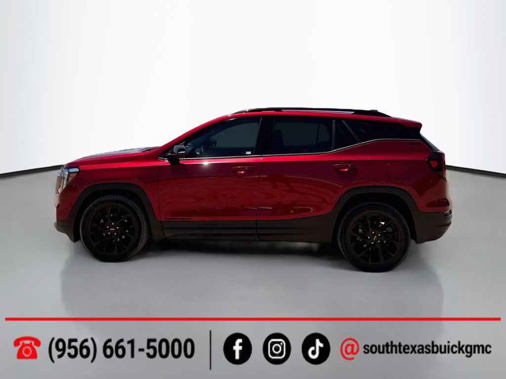 Used 2024 GMC Terrain SLT w/ Tech Package AWD/4WD image 4