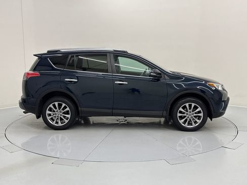 Used 2017 Toyota RAV4 Limited w/ Carpet Mat Package AWD/4WD image 7