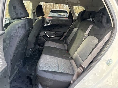 Used 2023 Kia Soul LX w/ LX Technology Package image 14