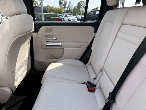 New 2026 Mercedes-Benz GLB 250 image 14