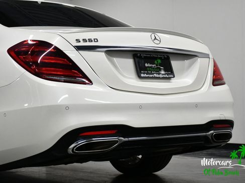 Used 2019 Mercedes-Benz S 560 Sedan image 11