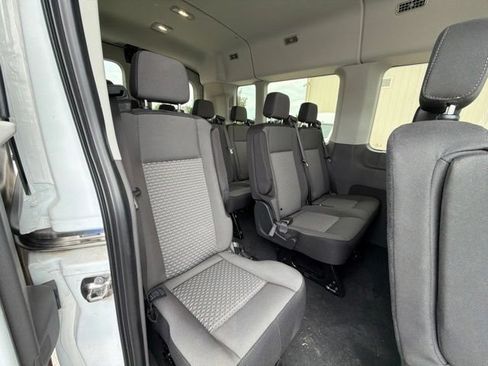 Used 2025 Ford Transit 350 XLT RWD image 19