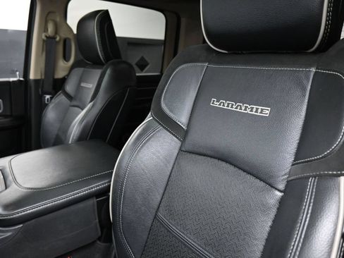 Used 2022 RAM 2500 Laramie AWD/4WD image 13
