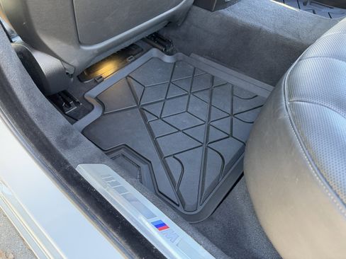 Used 2023 BMW 740i image 22