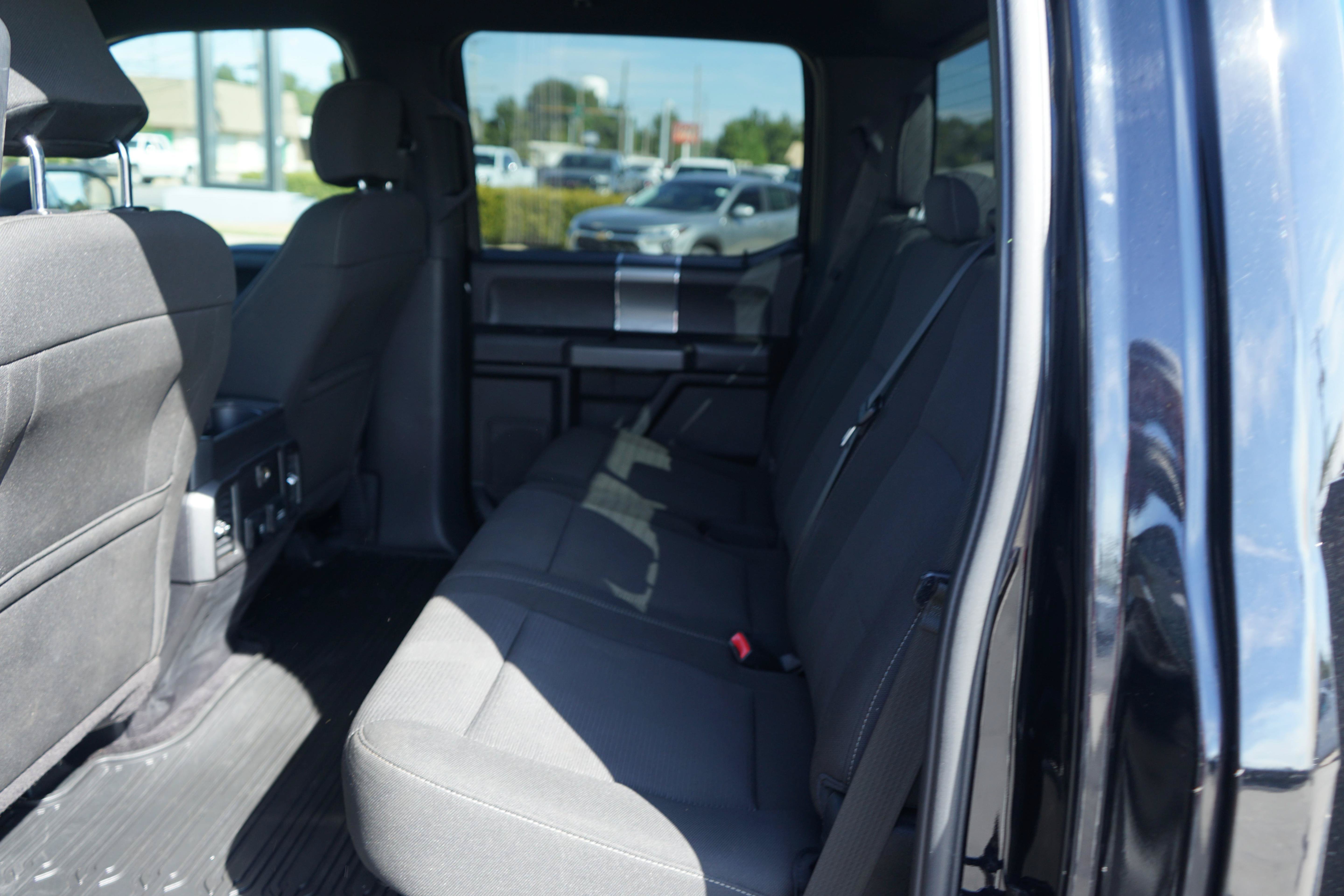 Used 2017 Ford F150 XLT w/ Equipment Group 302A Luxury AWD/4WD image 20