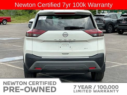 Used 2023 Nissan Rogue SV FWD image 5