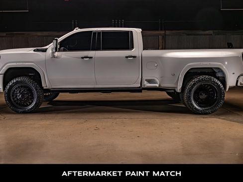 Used 2024 GMC Sierra 3500 Denali Ultimate AWD/4WD image 6