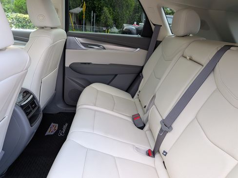 Used 2025 Cadillac XT5 Premium Luxury w/ Technology Package FWD image 16
