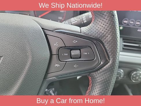 Used 2024 Chevrolet Trax RS FWD image 22