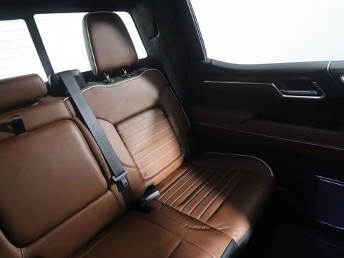 Used 2023 GMC Sierra 1500 Denali Ultimate image 15