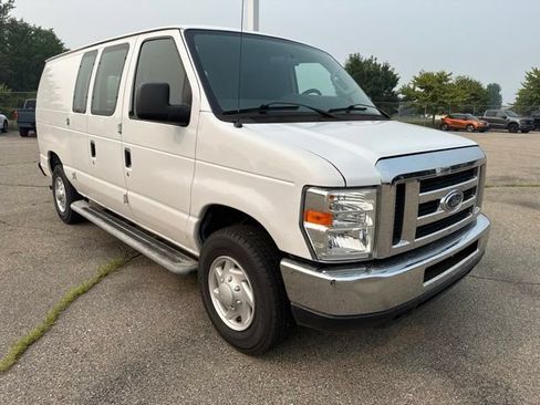 Used 2013 Ford E-250 and Econoline 250 w/ PWR Group RWD image 7