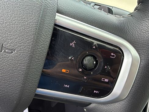 Certified 2026 Nissan Armada Platinum AWD/4WD image 11